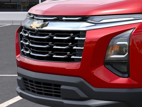 New 2026 Chevrolet Equinox LT w/ Convenience Package II AWD/4WD image 13