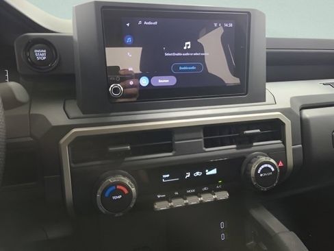 Used 2024 Toyota Tacoma SR w/ SR Upgrade Package AWD/4WD image 27
