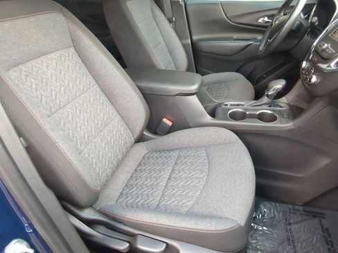 Used 2022 Chevrolet Equinox LT image 22