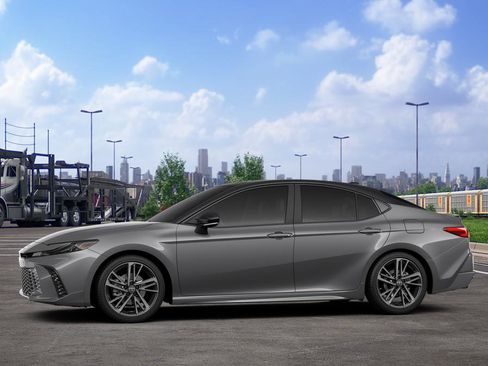 New 2026 Toyota Camry Hybrid AWD/4WD image 5
