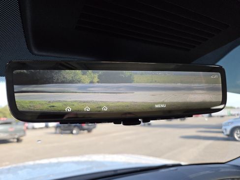 Used 2022 Nissan Armada Platinum w/ Captain's Chairs Package RWD image 9