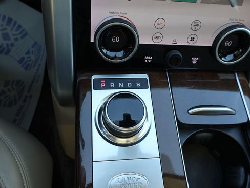 Used 2020 Land Rover Range Rover AWD/4WD image 23