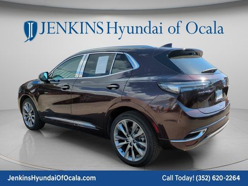 Used 2021 Buick Envision Avenir w/ Technology Package II FWD image 5