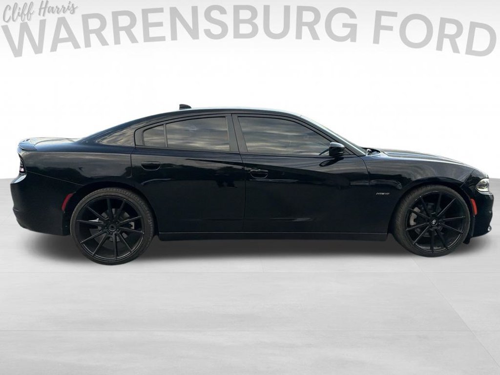Used 2015 Dodge Charger R/T RWD image 8
