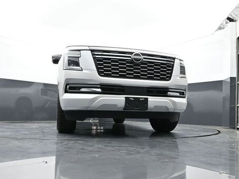 New 2026 Nissan Armada SL w/ Captain's Chari Seat Package AWD/4WD image 22