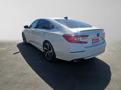 Used 2021 Honda Accord Sport image 5