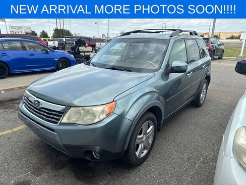 Used 2010 Subaru Forester 2.5X Premium AWD/4WD image 3