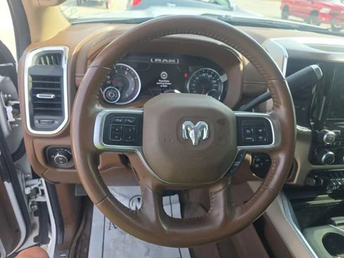 Used 2022 RAM 3500 Laramie AWD/4WD image 9