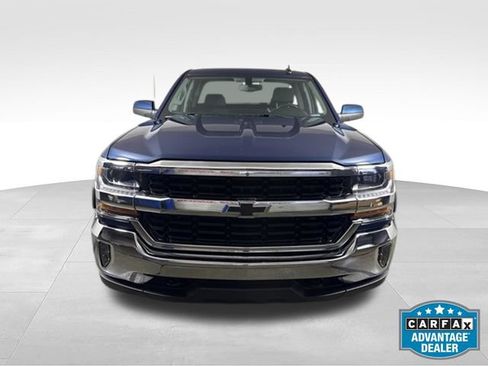 Used 2017 Chevrolet Silverado 1500 LT w/ All Star Edition AWD/4WD image 2