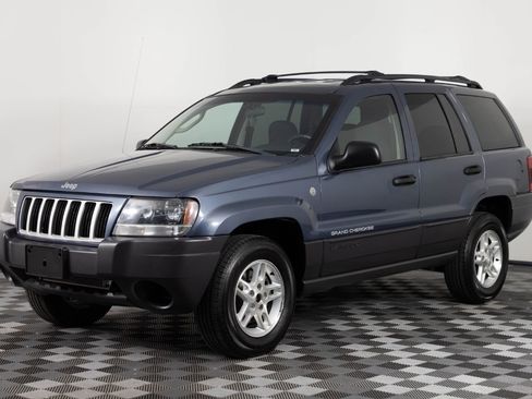 Used 2004 Jeep Grand Cherokee Laredo w/ Convenience Group AWD/4WD image 1