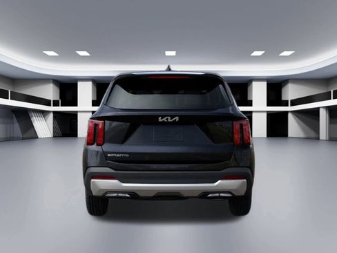 New 2025 Kia Sorento LX image 5