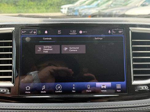 Used 2021 Chrysler Pacifica Limited w/ Premium & Safety Sphere Group AWD/4WD image 31