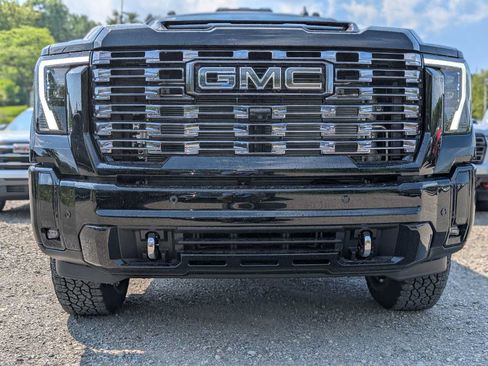 New 2026 GMC Sierra 2500 Denali Ultimate AWD/4WD image 2