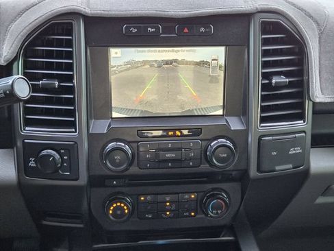 Used 2018 Ford F150 XLT w/ Equipment Group 302A Luxury AWD/4WD image 17