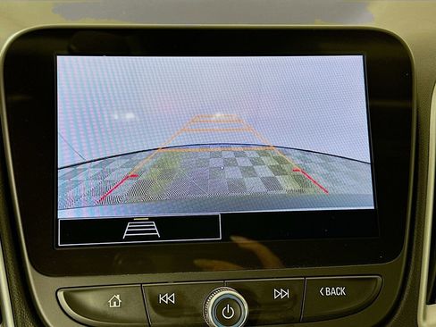 Used 2024 Chevrolet Malibu LT image 13