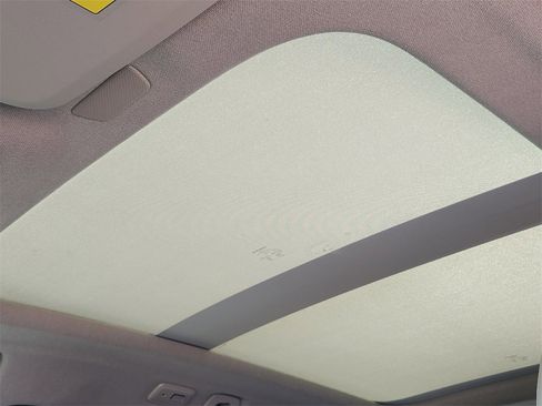 New 2026 Volvo XC40 B5 Plus w/ Protection Package Premier image 17