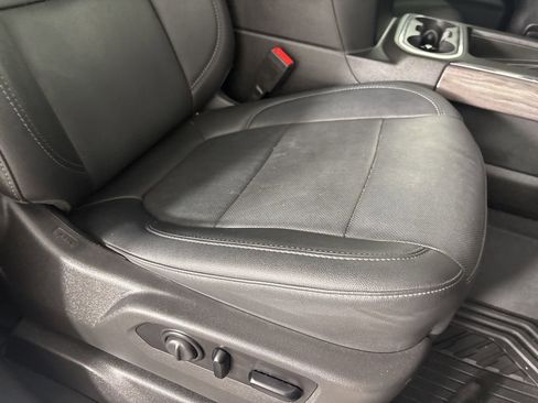 Used 2021 Chevrolet Silverado 2500 LTZ w/ LTZ Premium Package AWD/4WD image 27
