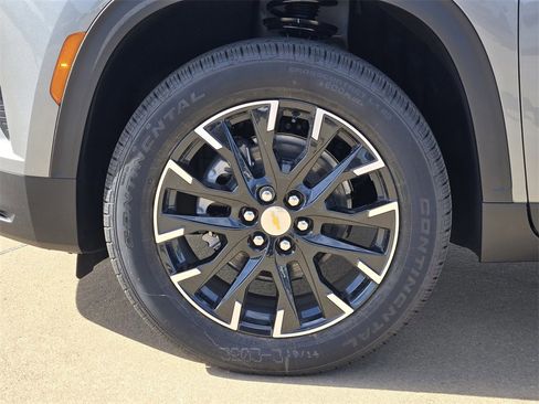 New 2026 Chevrolet Traverse LT w/ Sun and Wheel Package image 20