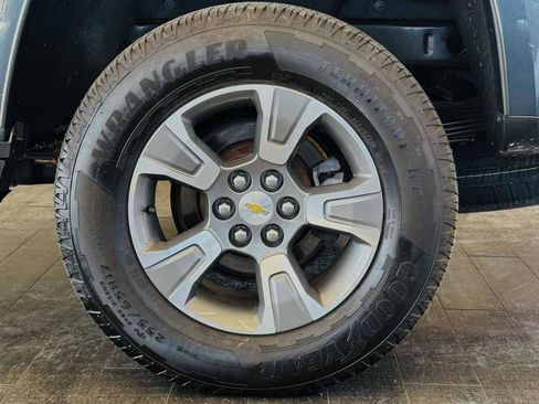 Used 2019 Chevrolet Colorado Z71 AWD/4WD image 29