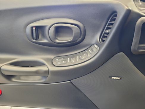 Used 2001 Chevrolet Corvette Z06 w/ Memory Pkg image 18