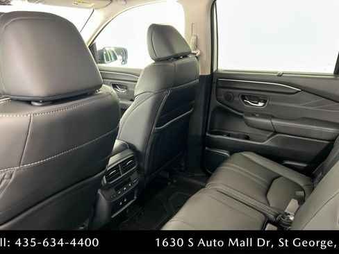 New 2026 Honda Pilot image 19