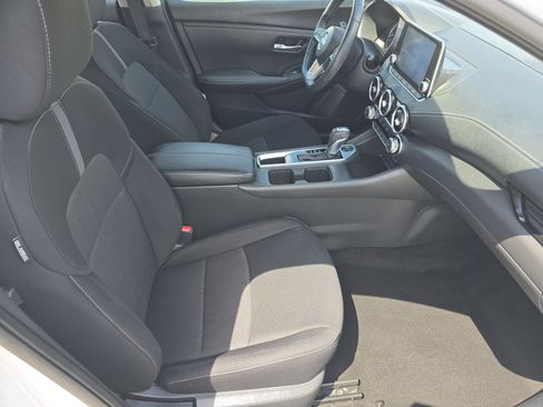 Used 2023 Nissan Sentra SV image 24