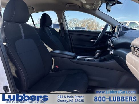 Used 2024 Nissan Sentra SV image 19