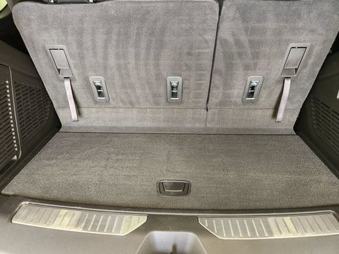Used 2023 Chevrolet Tahoe Z71 w/ Max Trailering Package AWD/4WD image 33