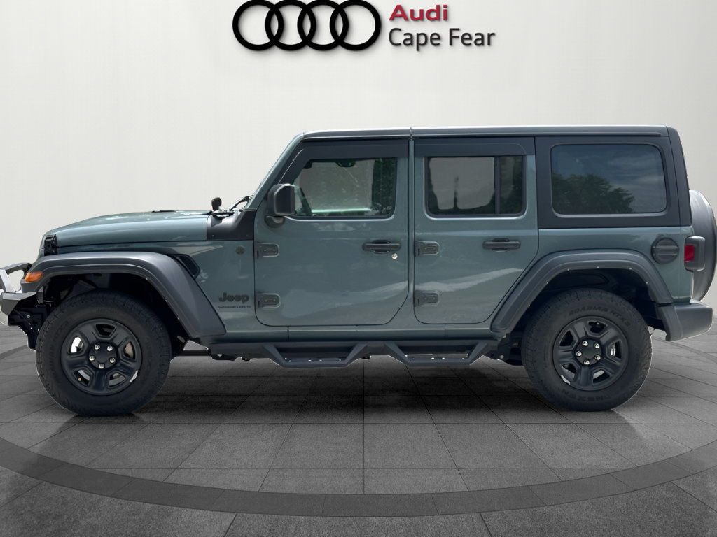 Used 2024 Jeep Wrangler Unlimited Sport AWD/4WD image 2