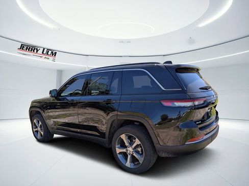 New 2026 Jeep Grand Cherokee Limited AWD/4WD image 5