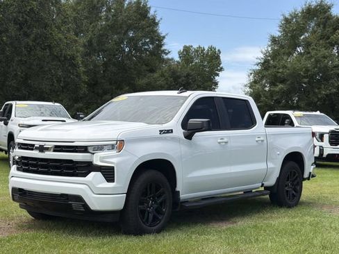 Used 2024 Chevrolet Silverado 1500 RST AWD/4WD image 14