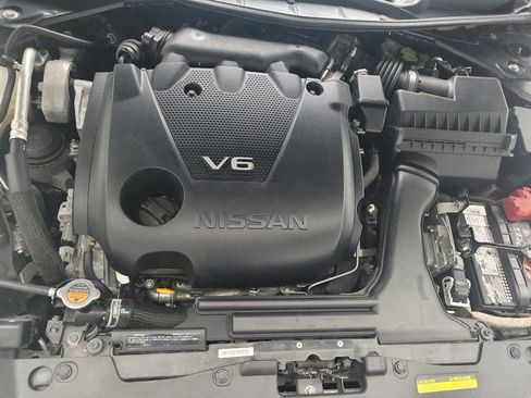 Used 2016 Nissan Maxima SR FWD image 30