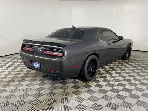 Used 2019 Dodge Challenger R/T Scat Pack w/ Shaker Package image 23