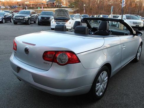 Used 2009 Volkswagen Eos Komfort image 11