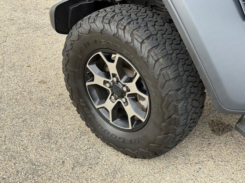 Used 2018 Jeep Wrangler Unlimited Rubicon AWD/4WD image 9