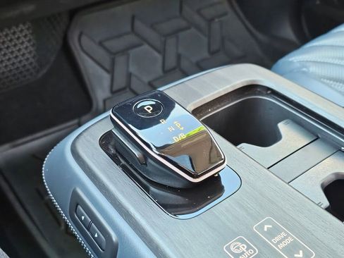 Certified 2023 Nissan Ariya PLATINUM+ e-4ORCE image 27