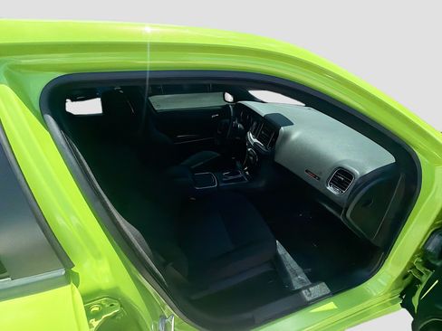 Used 2023 Dodge Charger Scat Pack w/ Technology Group RWD image 29