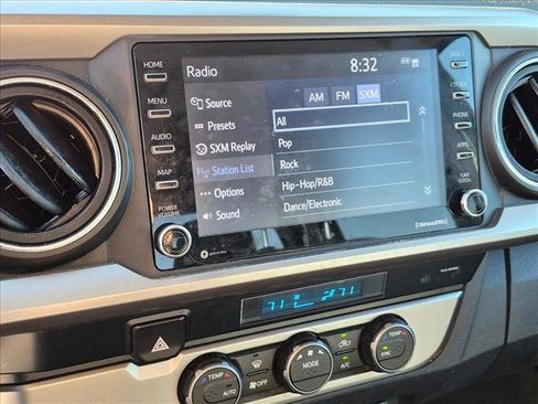 Used 2021 Toyota Tacoma SR5 RWD image 11
