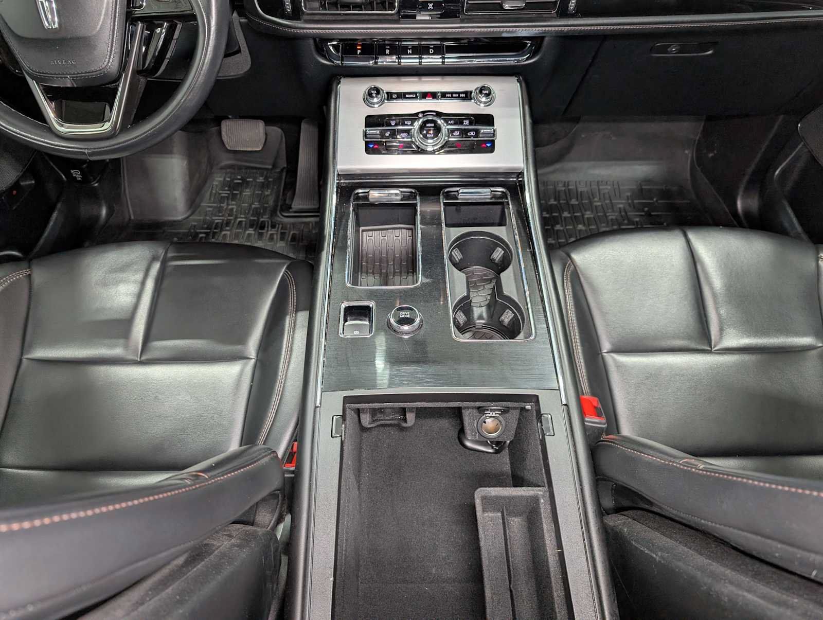 Used 2021 Lincoln Aviator AWD w/ Elements Package image 19