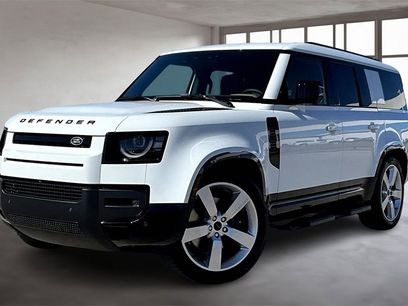 New 2026 Land Rover Defender 130 X-Dynamic SE
