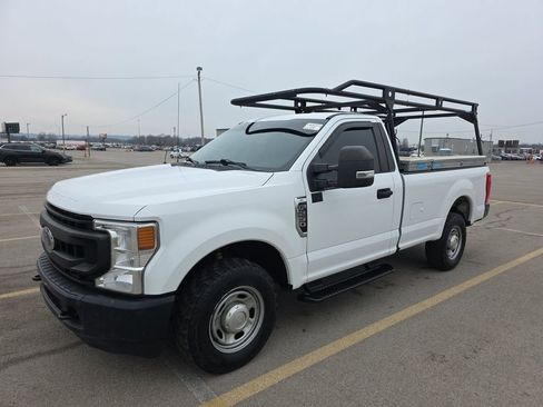 Used 2020 Ford F250 XL w/ Power Equipment Group image 3