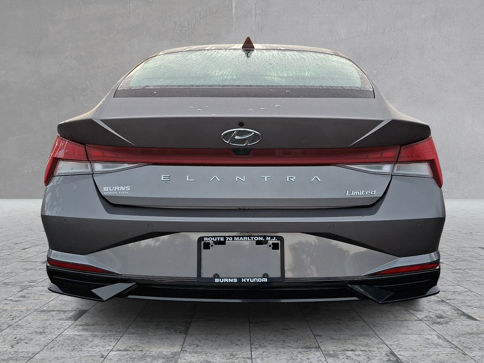Certified 2023 Hyundai Elantra Limited FWD image 5
