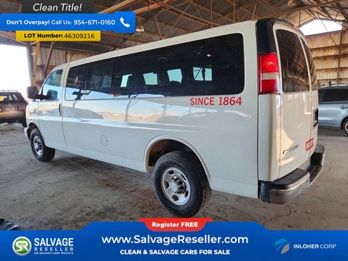 Used 2017 Chevrolet Express 3500 LT w/ LT Preferred Equipment Group image 3