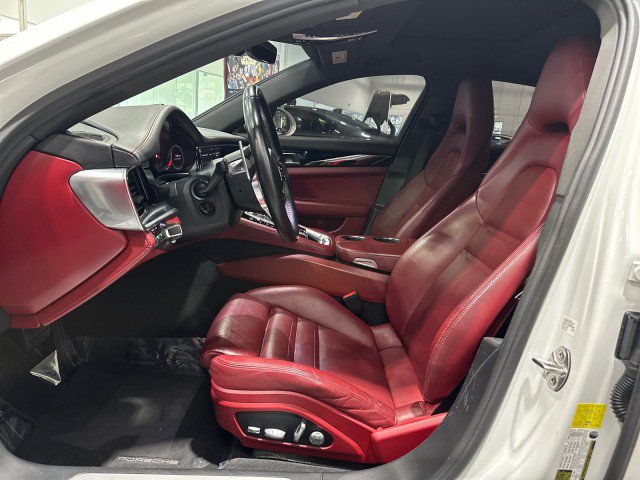 Used 2018 Porsche Panamera 4 AWD/4WD image 42