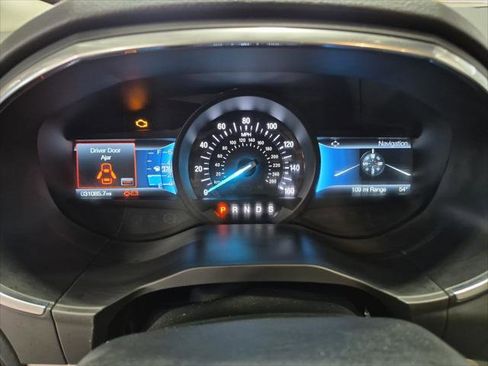 Certified 2021 Ford Edge Titanium w/ Equipment Group 301A image 14