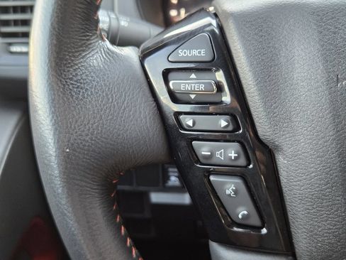 Used 2024 Nissan Frontier Pro-X w/ Pro Convenience Package RWD image 31
