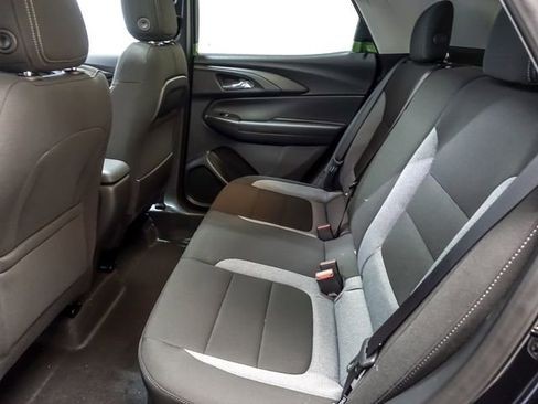 New 2026 Chevrolet TrailBlazer LT w/ Midnight Edition FWD image 11