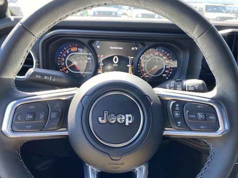 New 2026 Jeep Wrangler Sahara AWD/4WD image 16