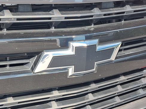 Used 2022 Chevrolet Silverado 1500 LT Trail Boss w/ Bed Protection Package AWD/4WD image 33
