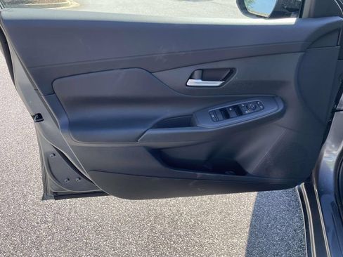 New 2026 Nissan Sentra SV w/ SV Convenience Package FWD image 14